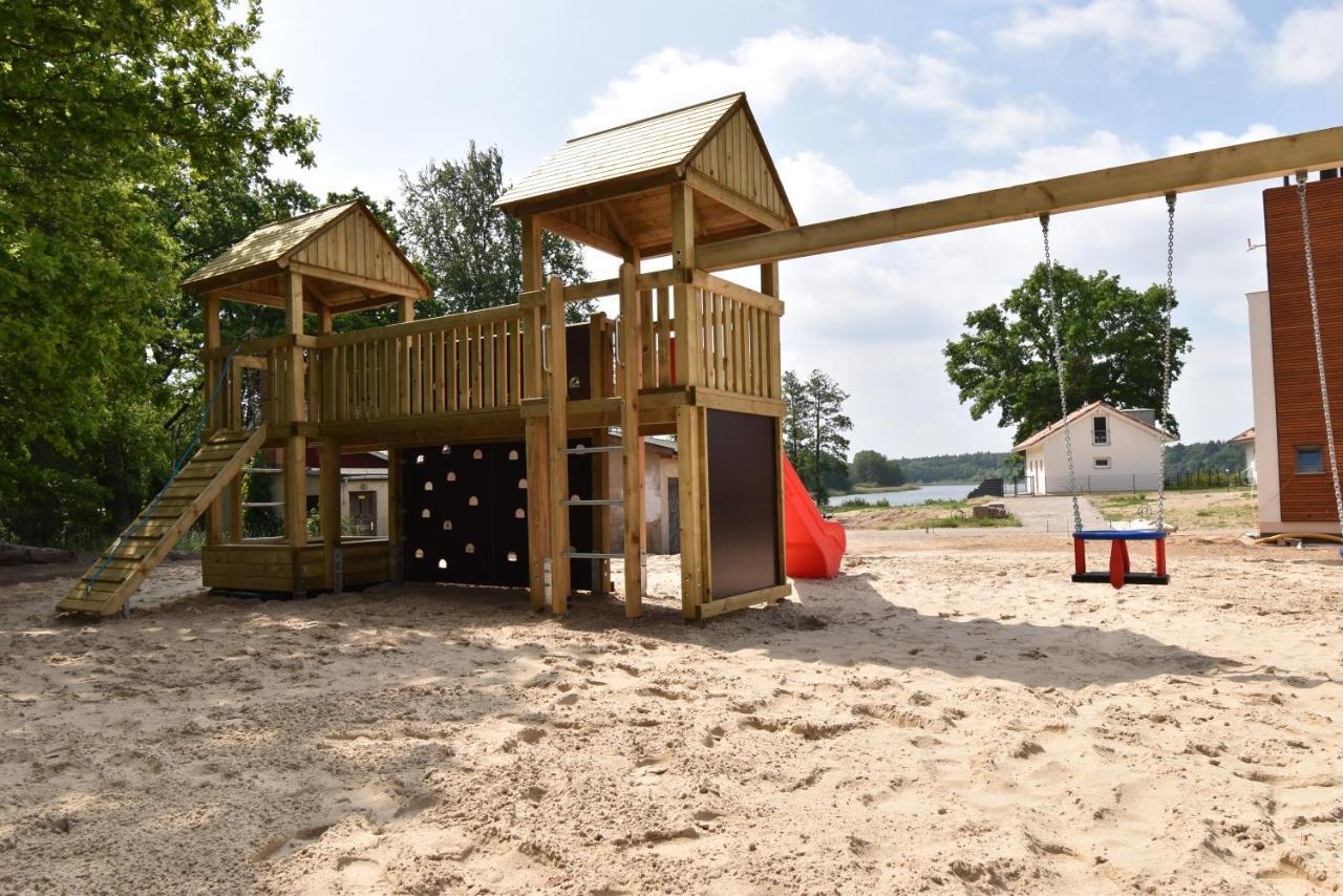 Ferienhaus Fuer Die Ganze Familie - Kamin-Sauna-See Krakow am See Dış mekan fotoğraf