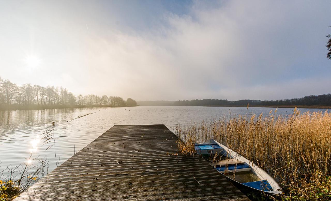 Ferienhaus Fuer Die Ganze Familie - Kamin-Sauna-See Krakow am See Dış mekan fotoğraf