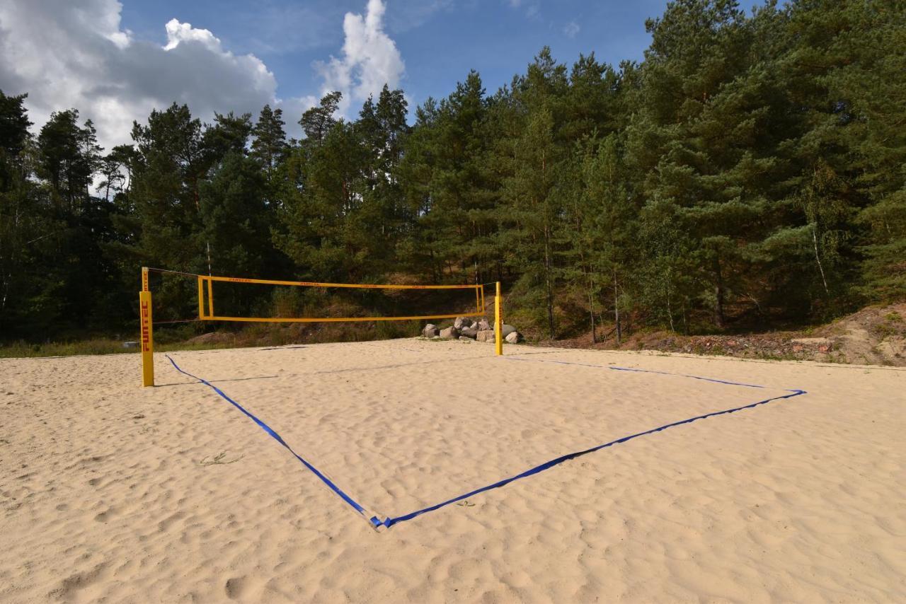 Ferienhaus Fuer Die Ganze Familie - Kamin-Sauna-See Krakow am See Dış mekan fotoğraf