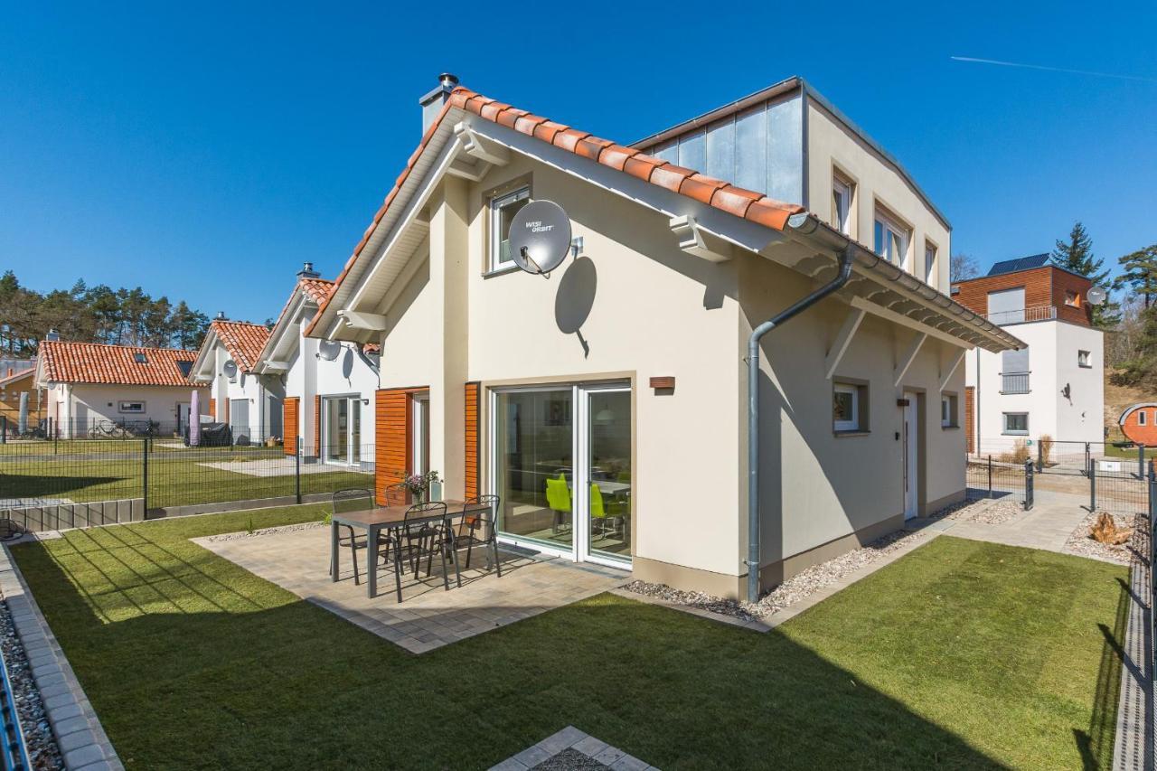 Ferienhaus Fuer Die Ganze Familie - Kamin-Sauna-See Krakow am See Dış mekan fotoğraf